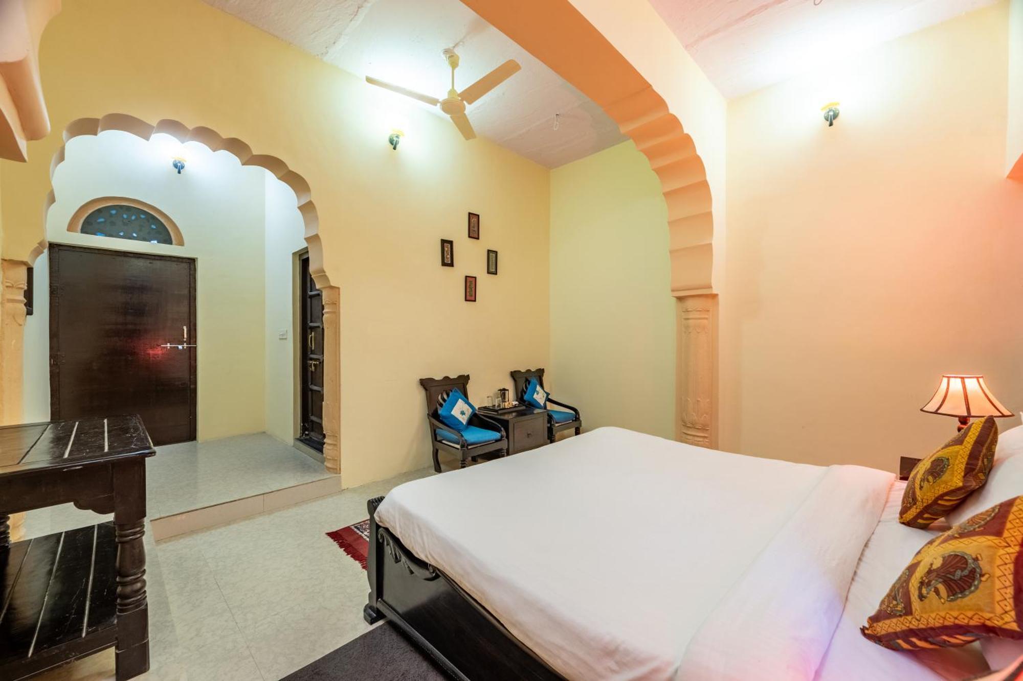 Hotel Shahi Palace Mandāwa Exterior foto