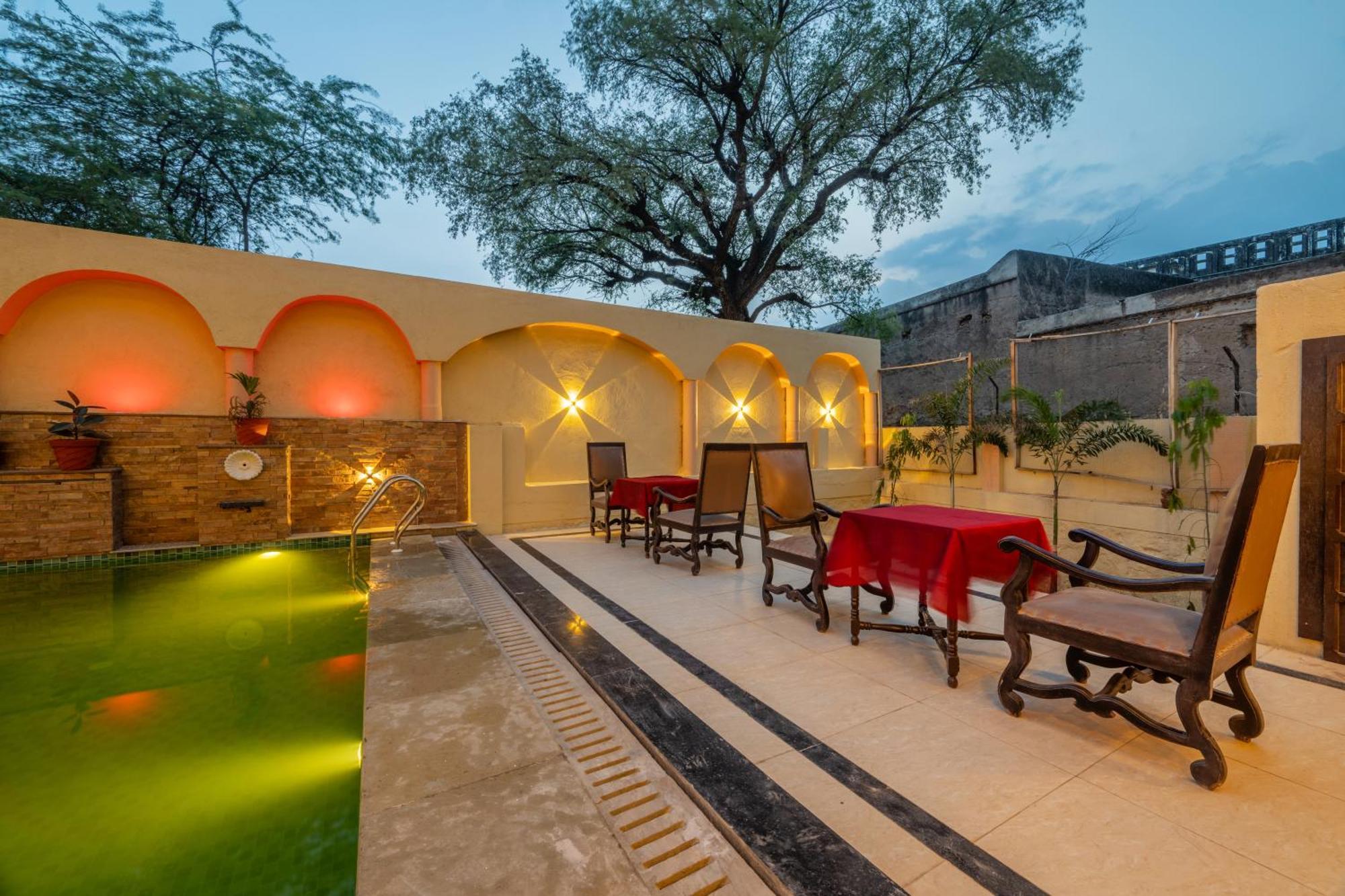 Hotel Shahi Palace Mandāwa Exterior foto